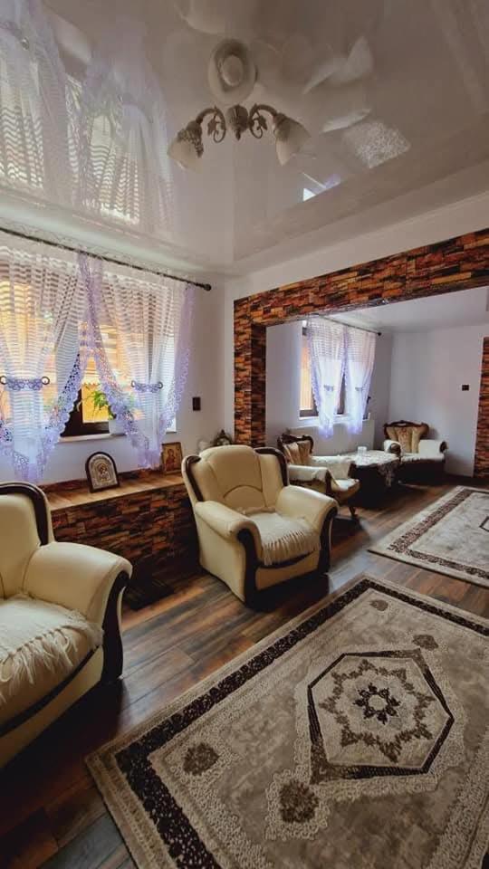 Pensiunea Rustic Oncesti Экстерьер фото